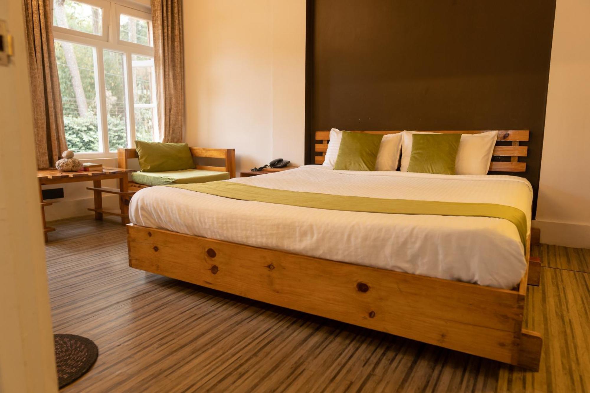 The Living Roof Hotel Shillong Eksteriør billede
