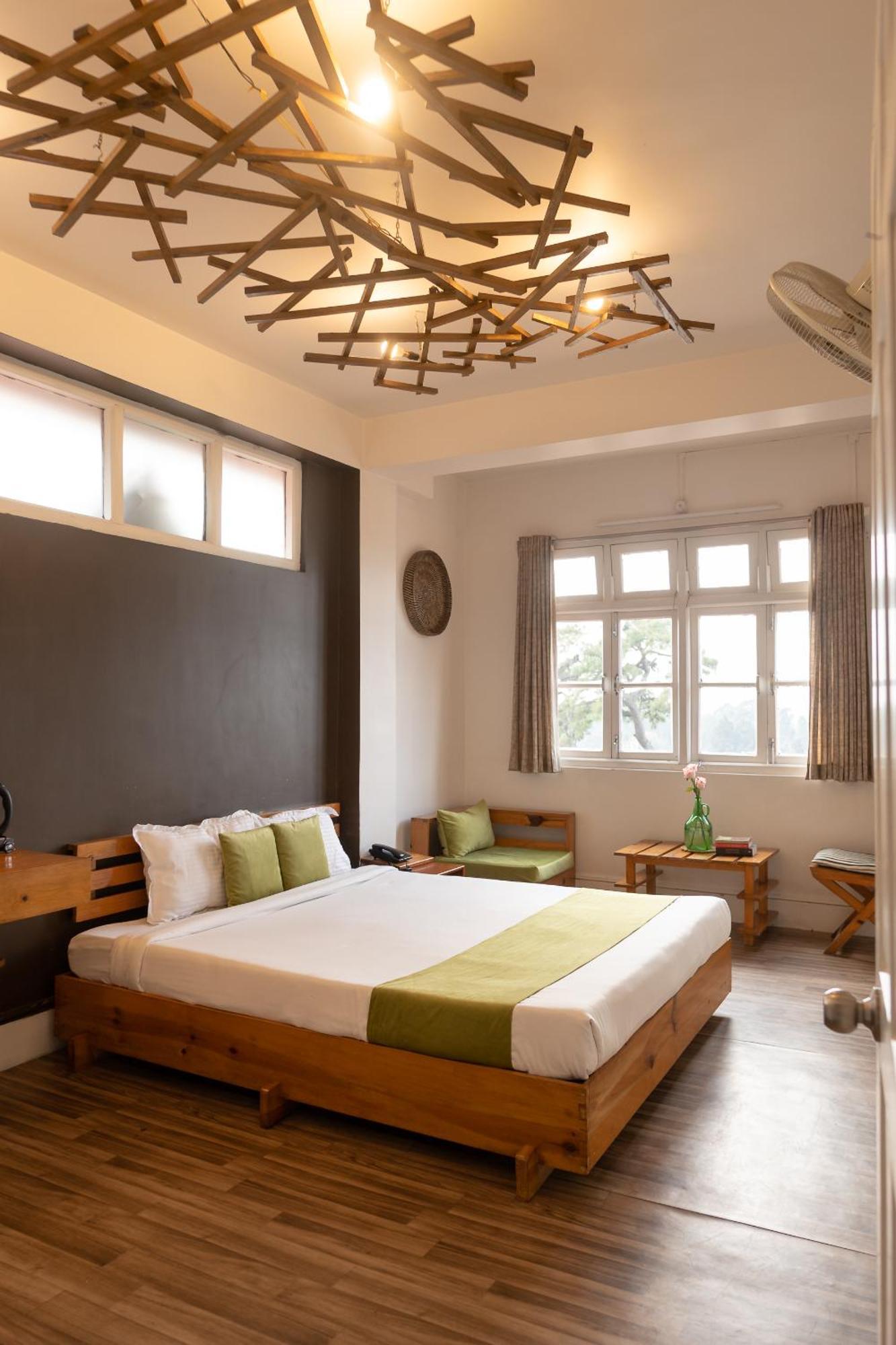 The Living Roof Hotel Shillong Eksteriør billede